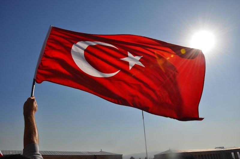 Kırmızı Defterler ve Günlük Yoga ve Meditasyon Pratiği Kırmızı Defterler ve Günlük Yoga ve Meditasyon Pratiği